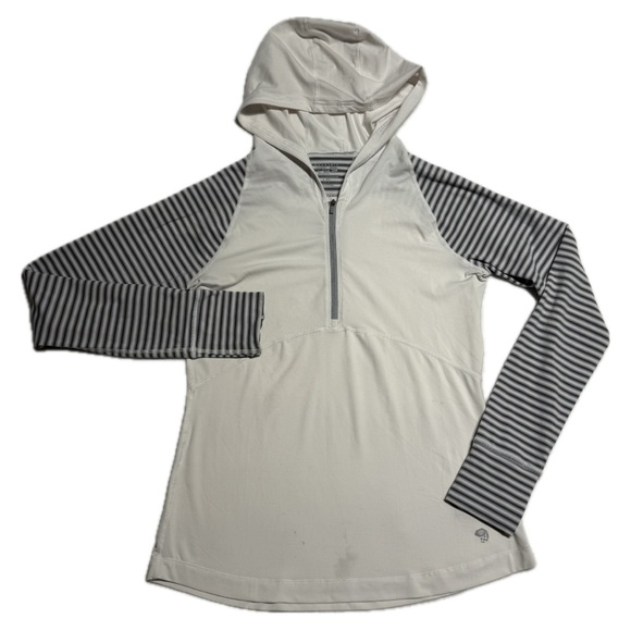 Mountain Hardwear Tops - Mountain Hardwear Butterlicious Long Sleeve Hoody UPF 50 Sun hoodie Women’ Large